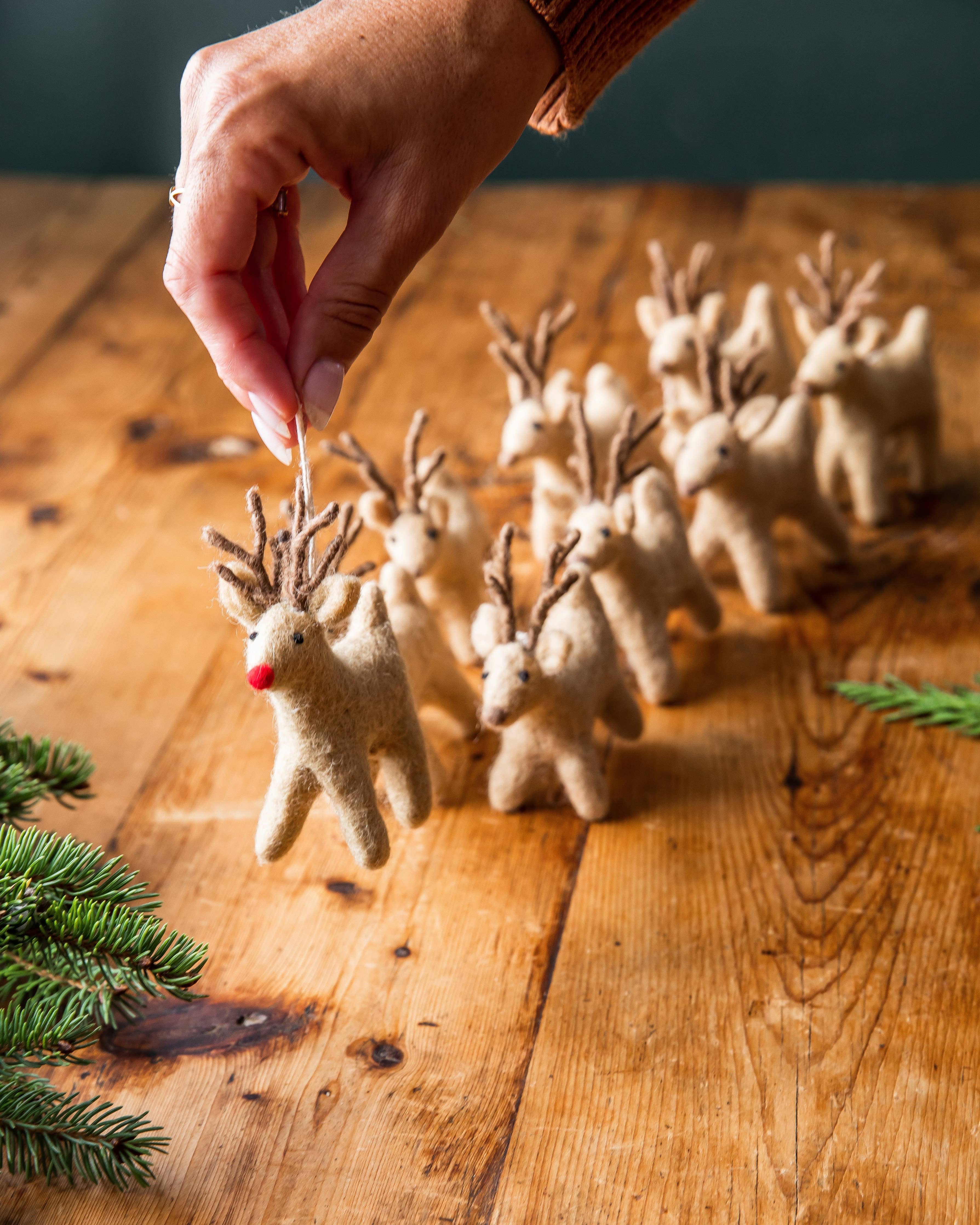 Dash Away Reindeer Ornament: Rudolph