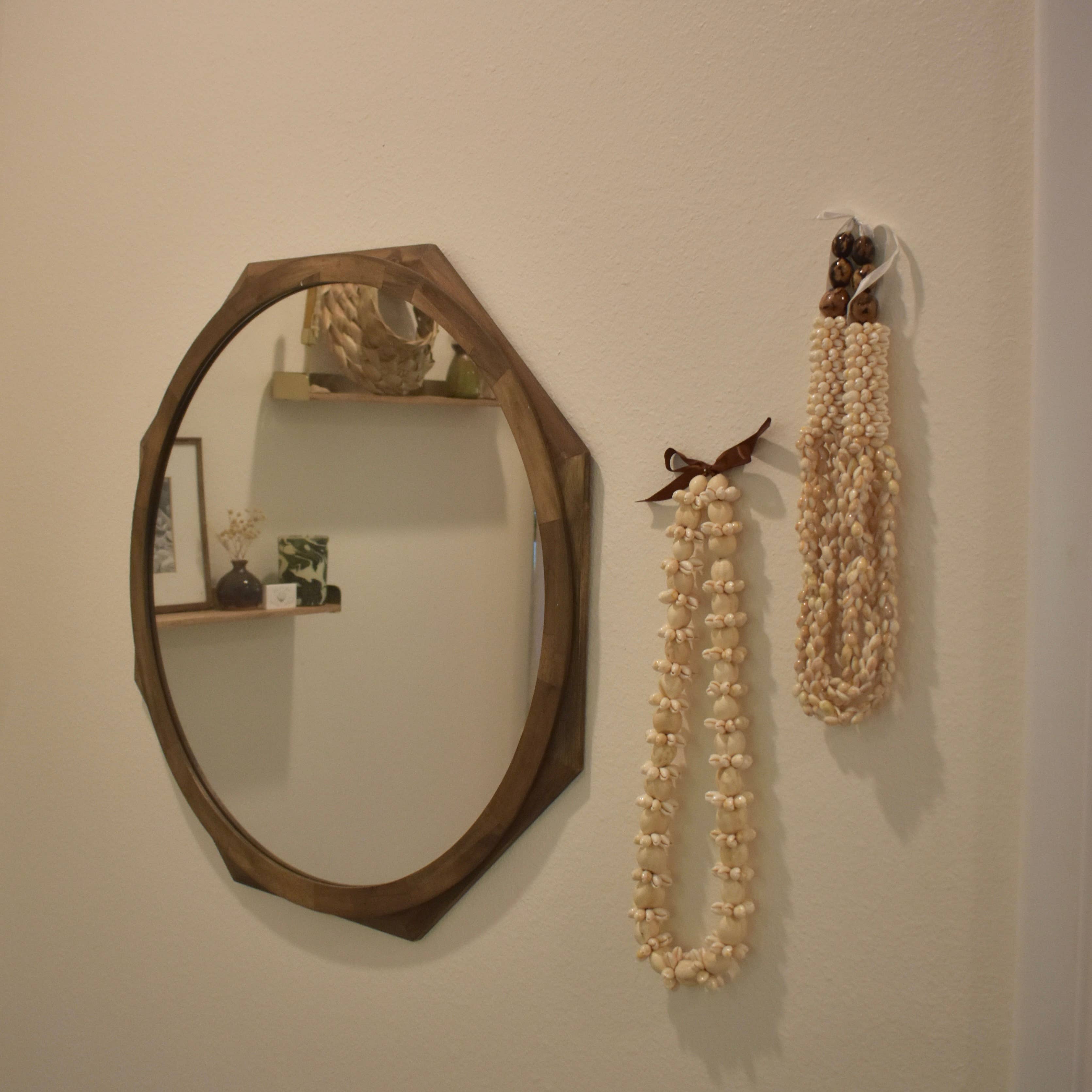 Layered Chunky Cowrie + Kukui Nut Lei: Dark Kukui Nut / Beige Cowrie Shells