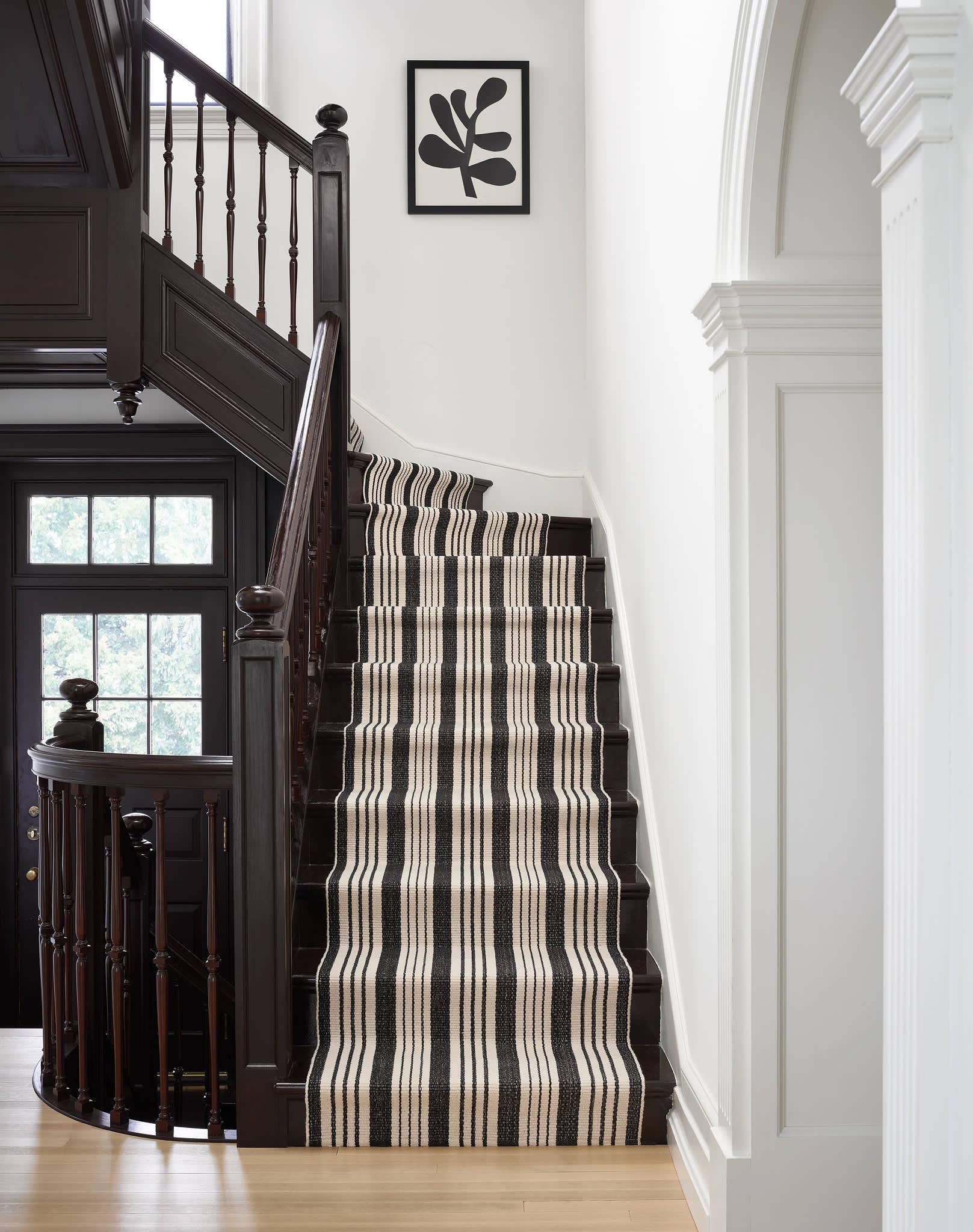 Birmingham Handwoven Cotton Rug | Black: 4' x 6'