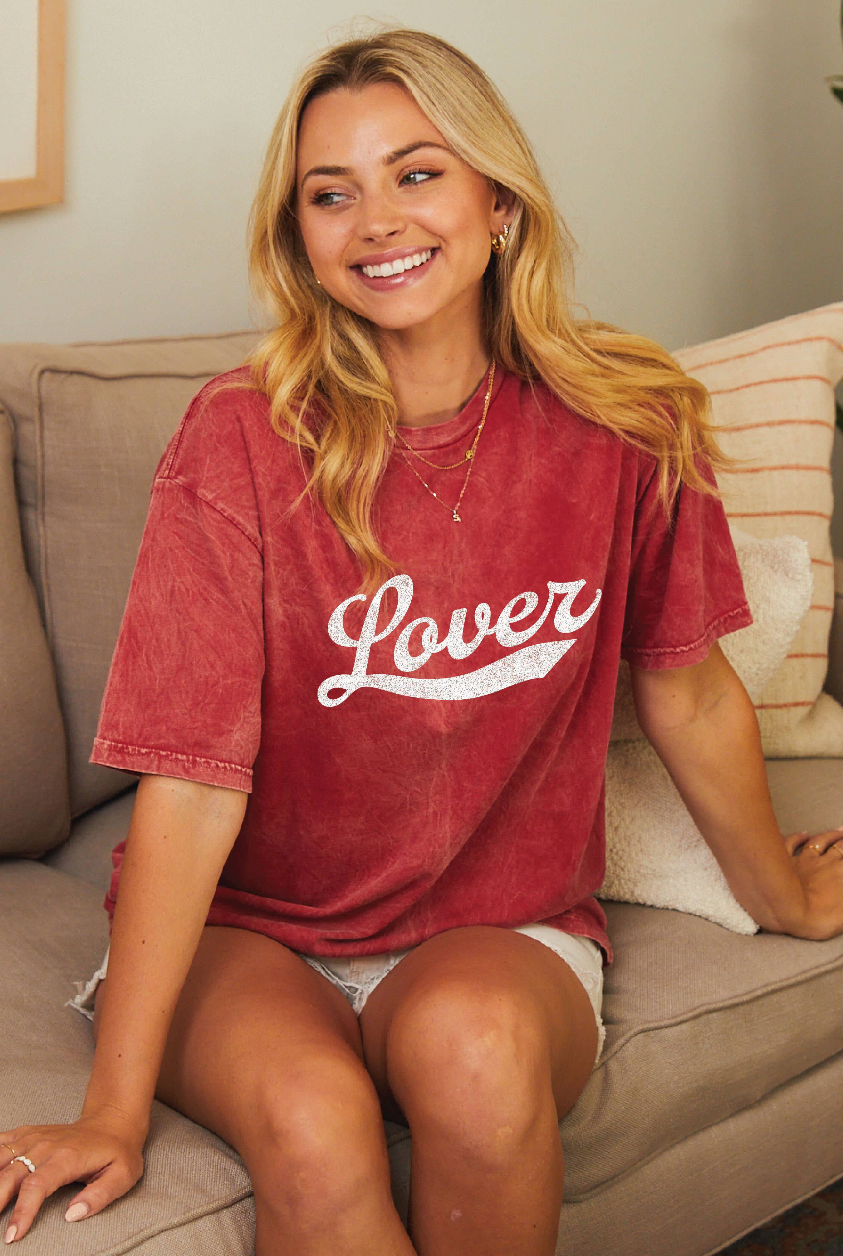 LOVER Oversized Graphic Top: SOFT PINK / S/M