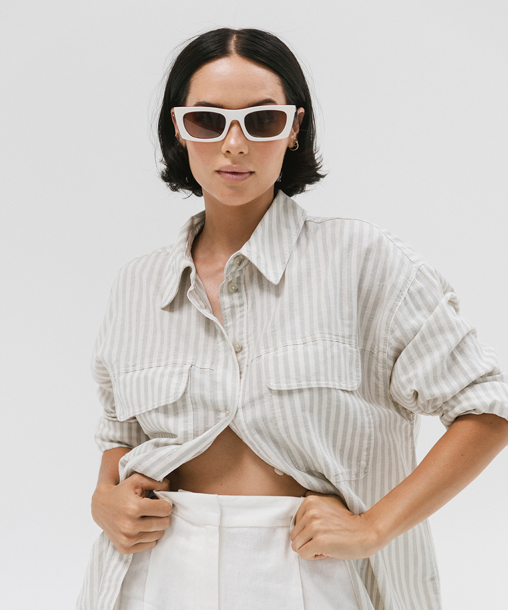 Jackie Rectangle Sunglasses: Black