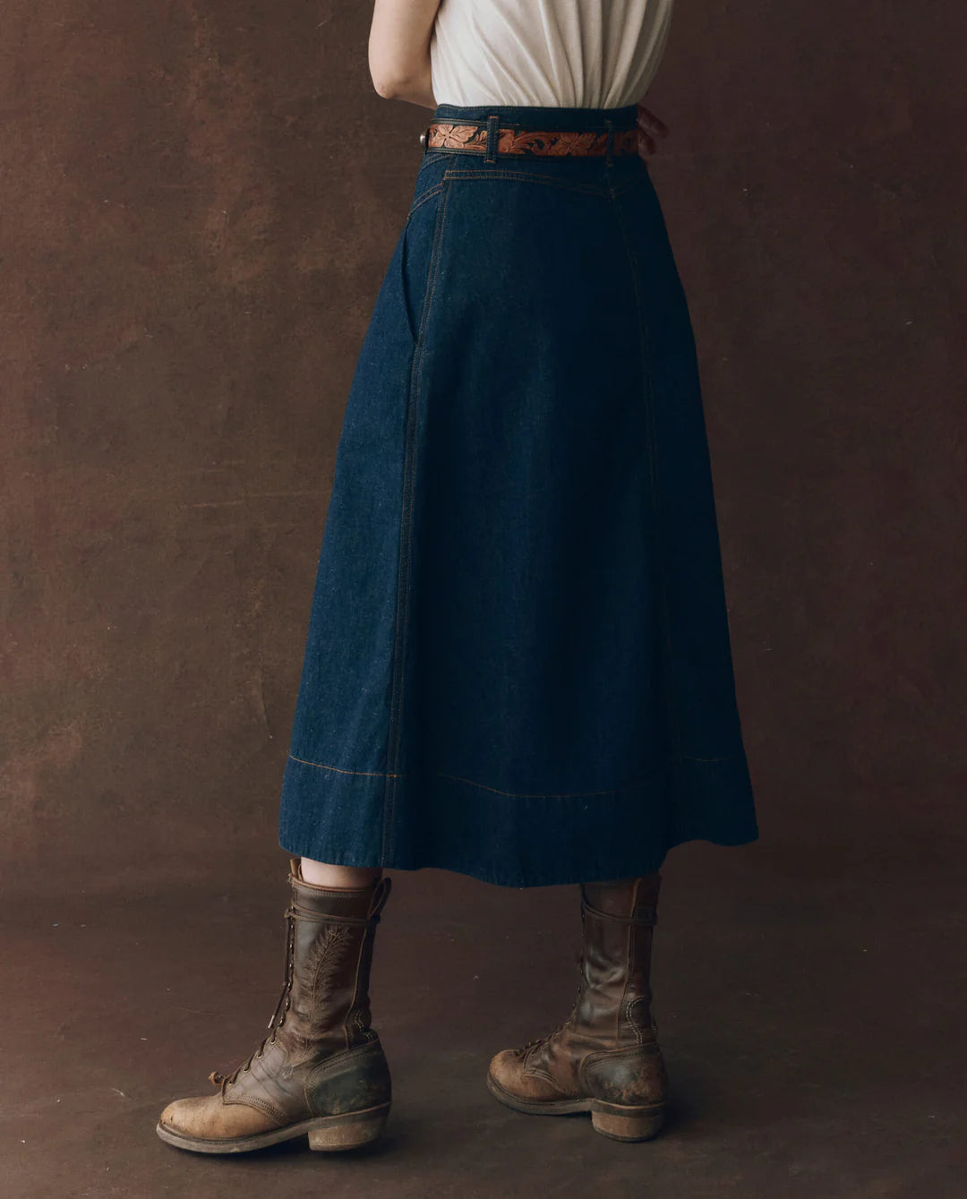 THE FIELD SKIRT