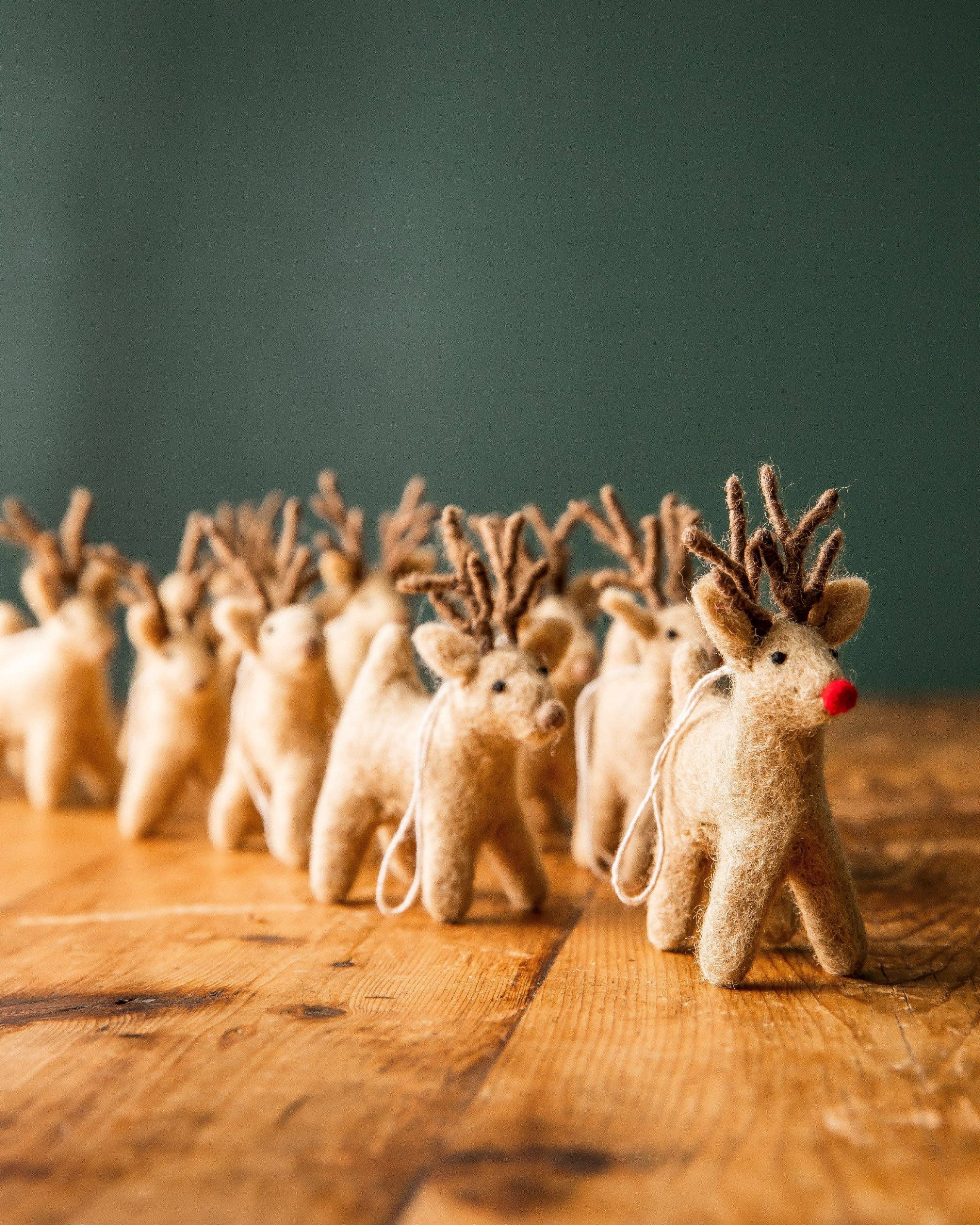 Dash Away Reindeer Ornament: Rudolph