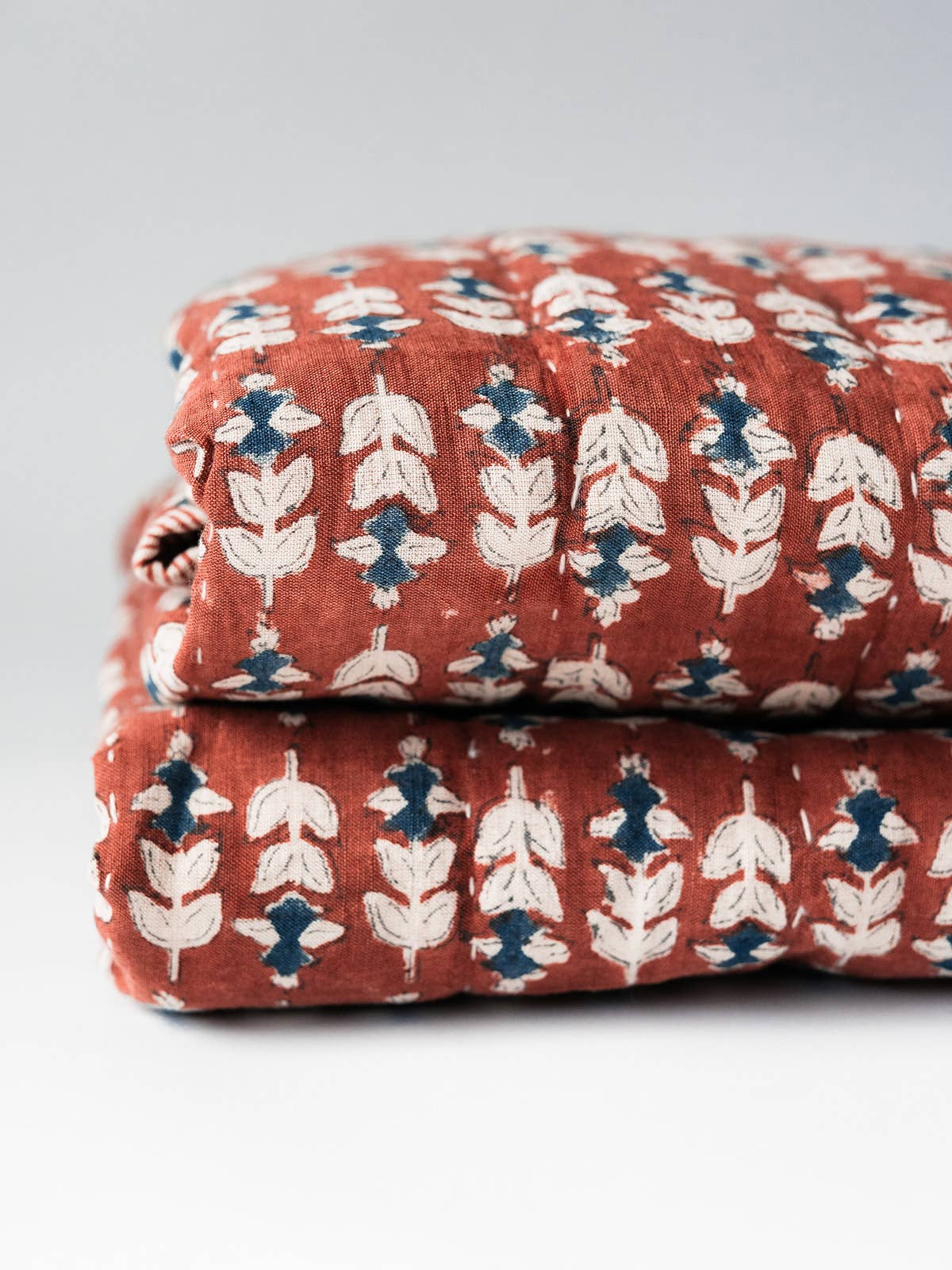 Blossom Block Print Quilt: DARK BLUE / KING/CAL KING