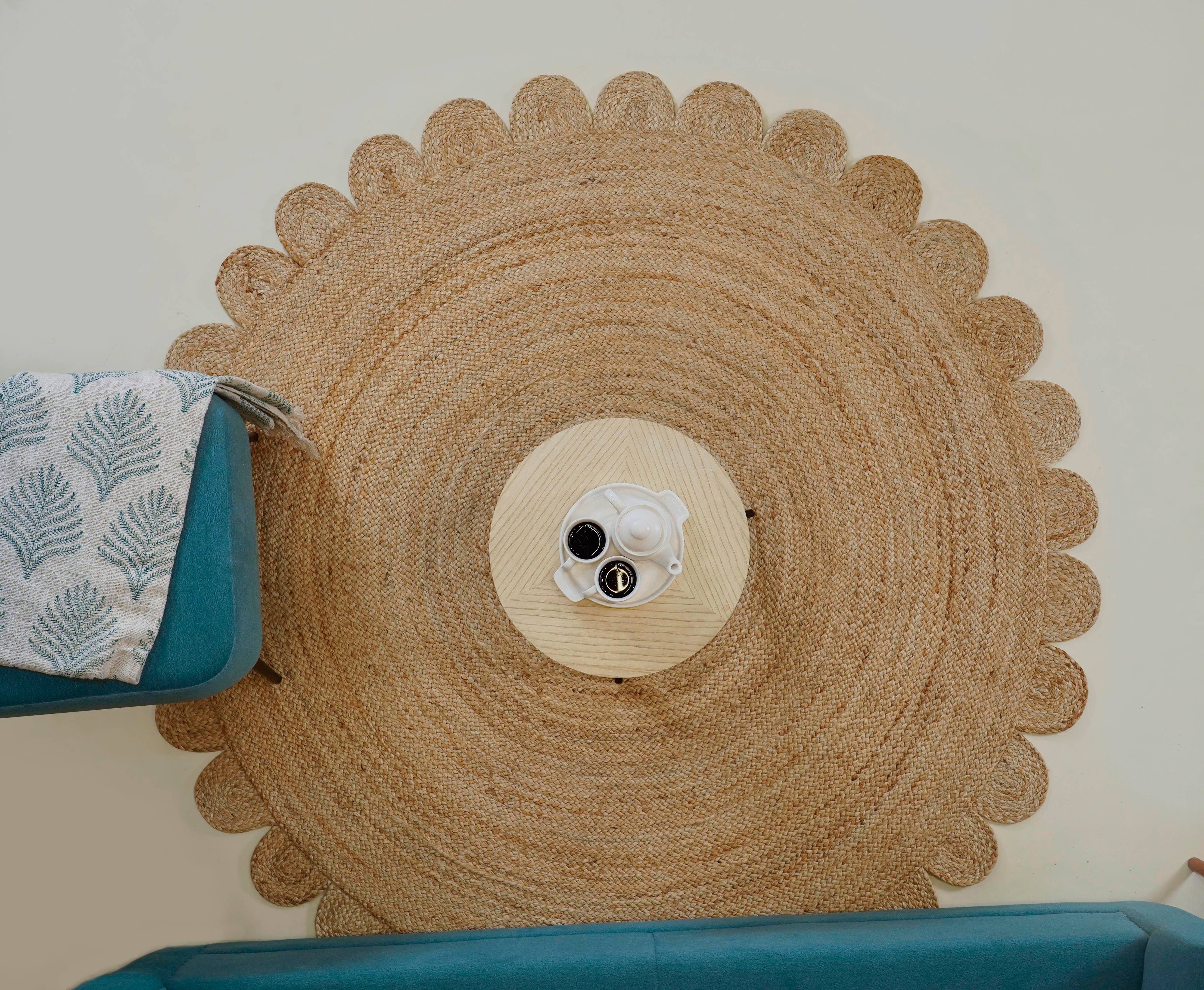 Natural Round Scalloped Jute Rug Circular Area Jute Rug: 4x4 Feet