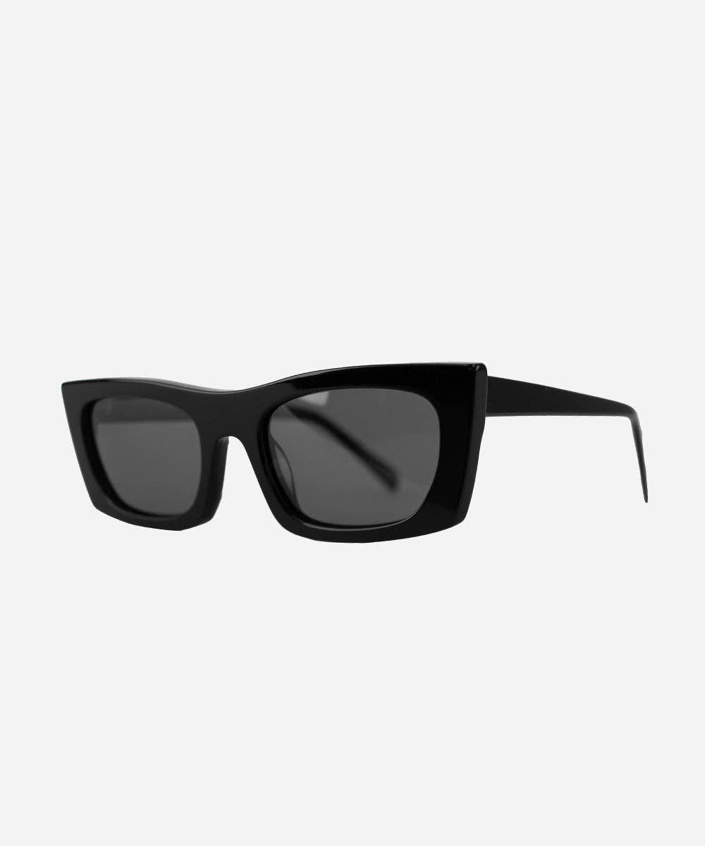 Jackie Rectangle Sunglasses: Black