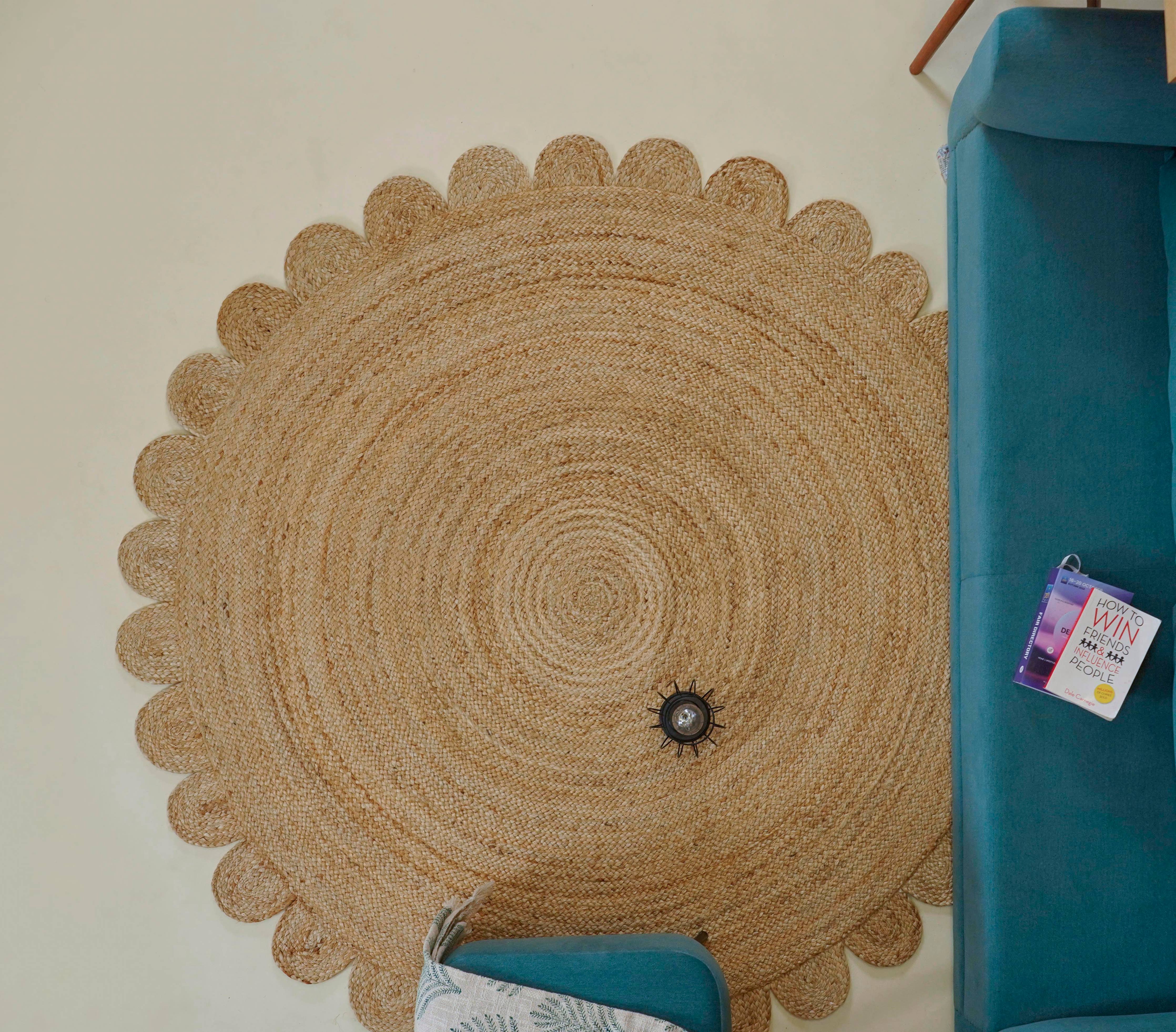 Natural Round Scalloped Jute Rug Circular Area Jute Rug: 4x4 Feet