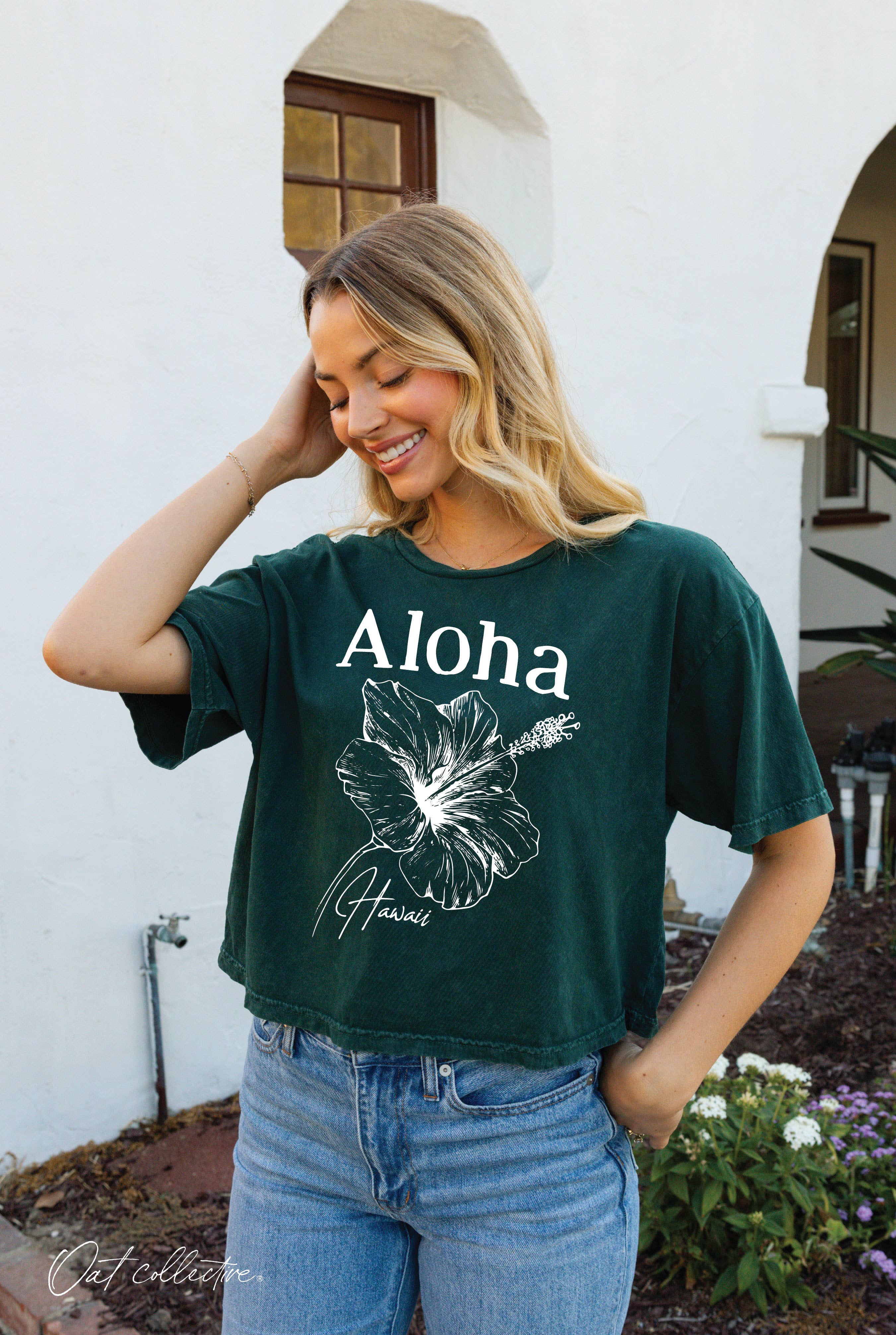 ALOHA HAWAII Cropped Mineral Washed Graphic Top
: CREAM / M