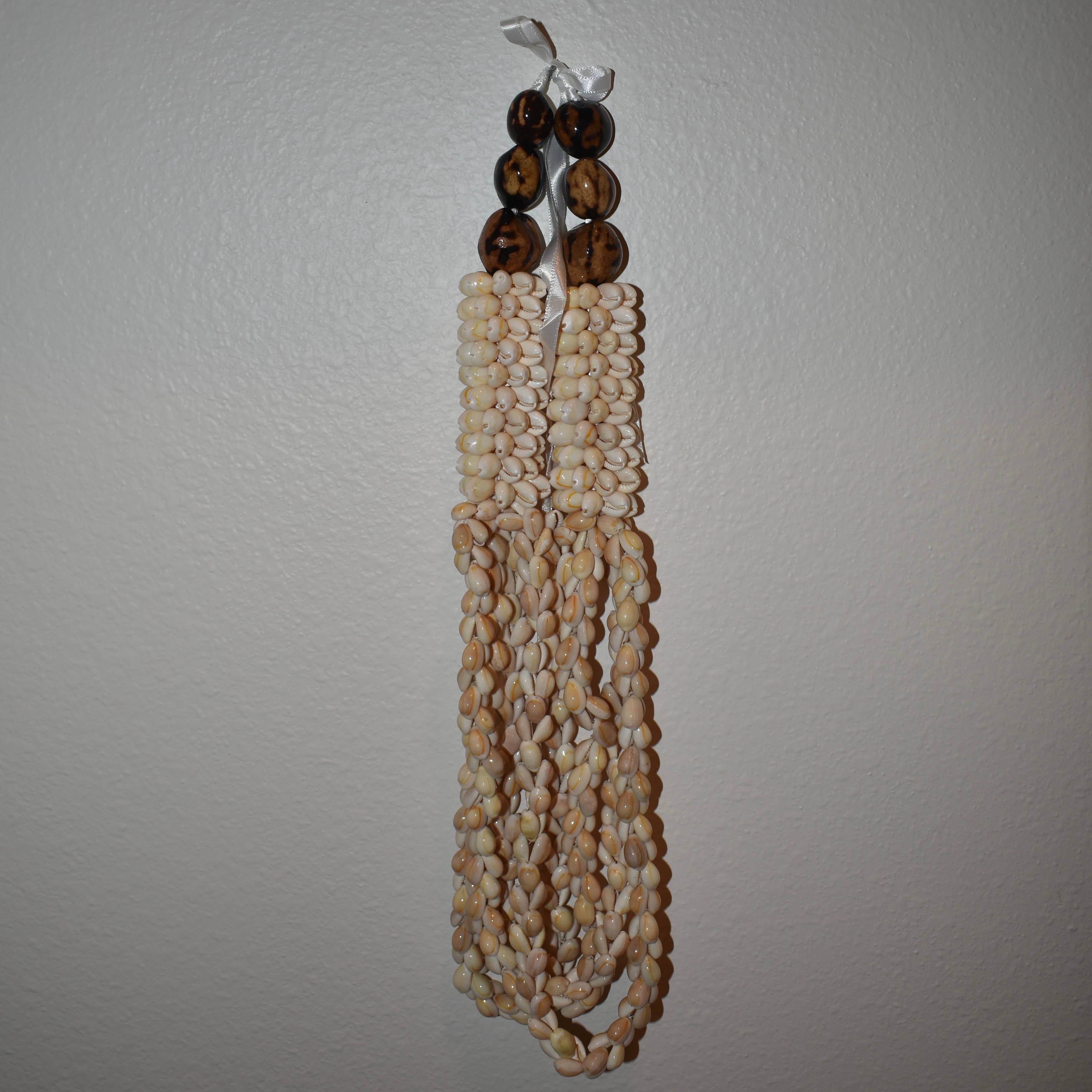 Layered Chunky Cowrie + Kukui Nut Lei: Dark Kukui Nut / Beige Cowrie Shells