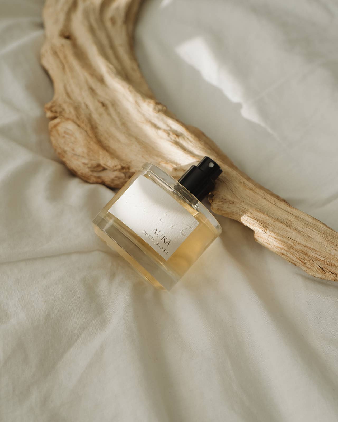 Grapefruit + Tonka Bean | AURA Clean Perfume