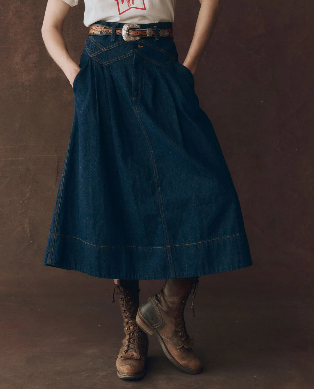 THE FIELD SKIRT