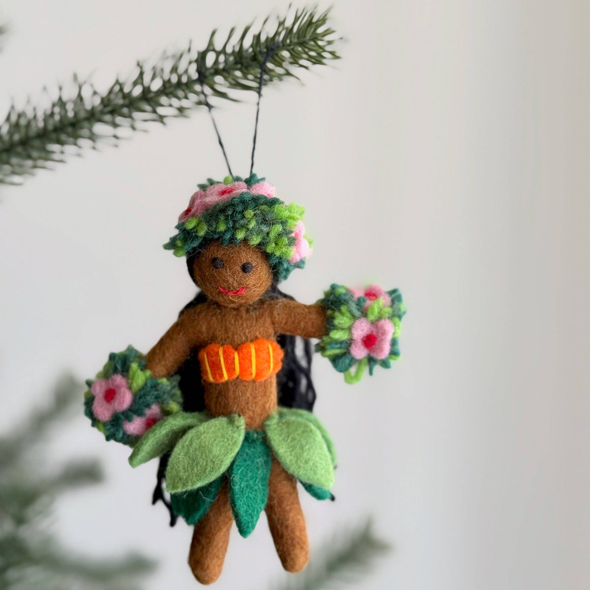 Felt Ornament - Hawaii Hula Girl: White