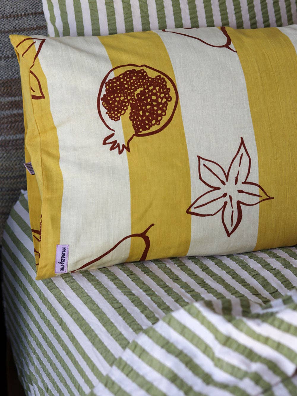 Pistachio Seersucker Fitted Sheet: King