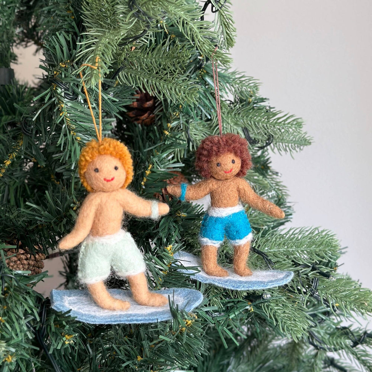 Felt Ornament - Surfer Boy: White