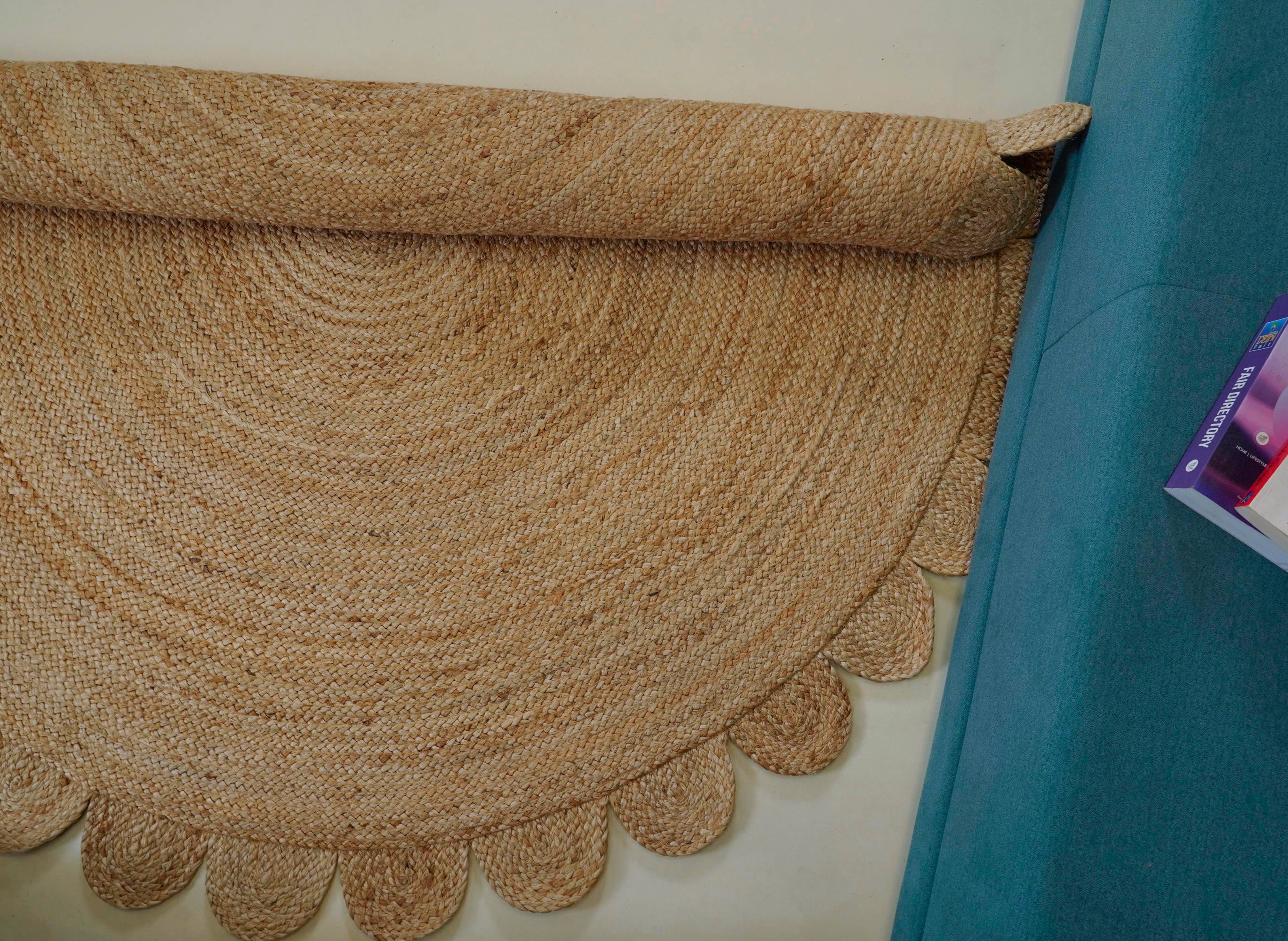 Natural Round Scalloped Jute Rug Circular Area Jute Rug: 4x4 Feet